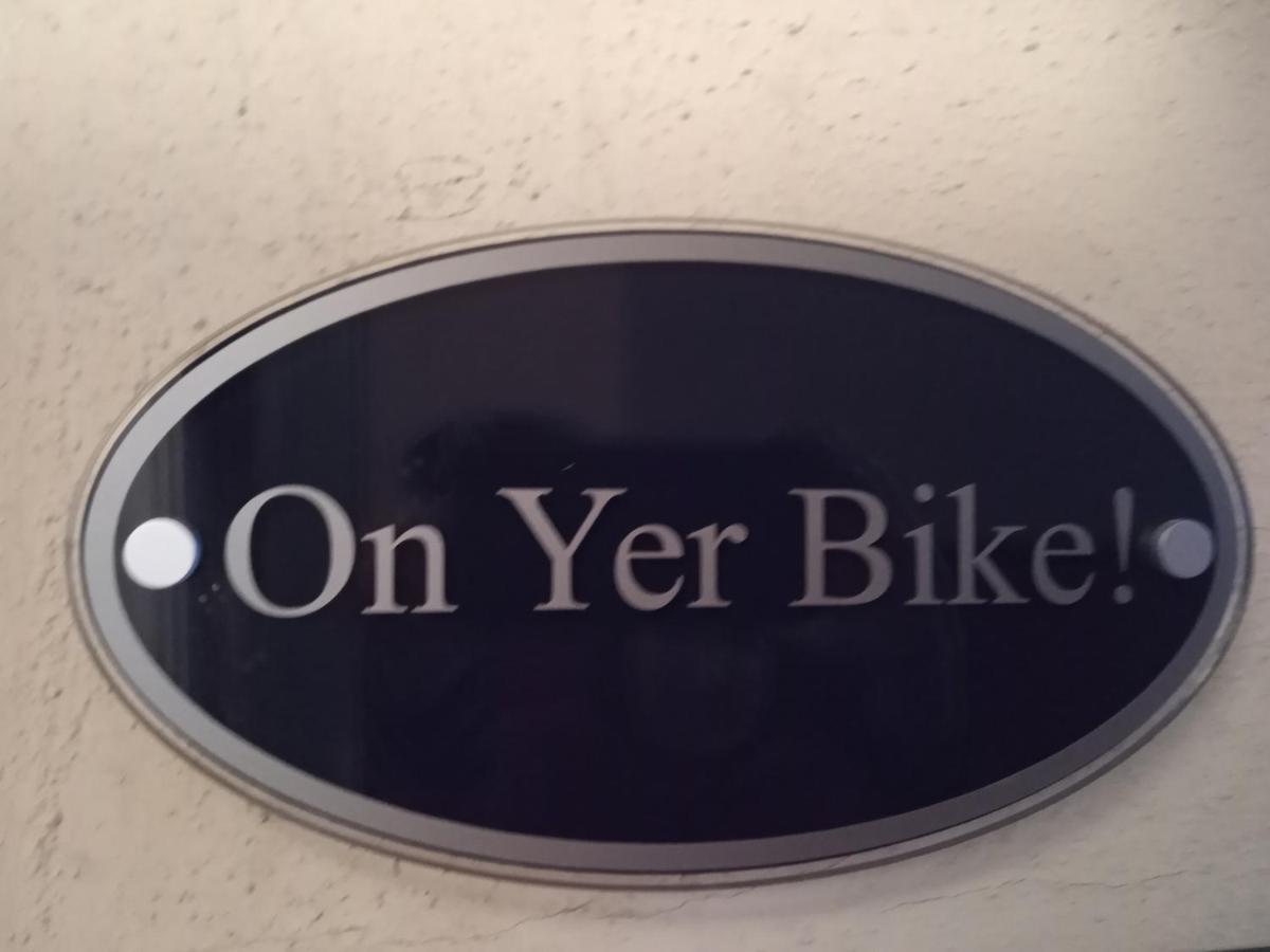 On Yer Bike & Gone Fishin Villa Millport Exterior photo